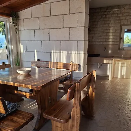 Family Friendly House With A Swimming Pool Praznica, Brac - 24570 度假居 *